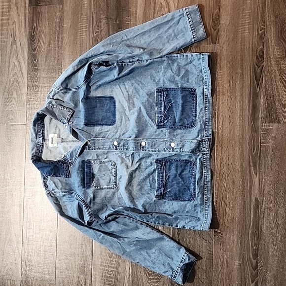 ⛅️ Old Navy denim Jean Shacket ⛅️ - Picture 1 of 5